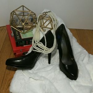 Nine West black heels